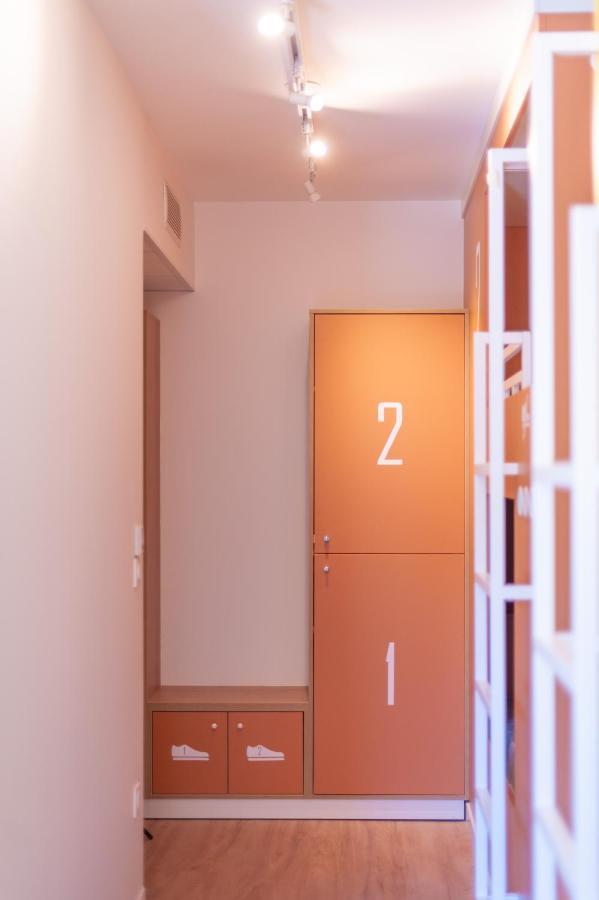 Hostel Le Hueb ตูลง ภายนอก รูปภาพ